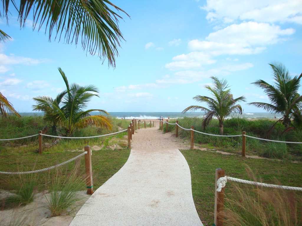 The many beach entrances show the way to one of Florida