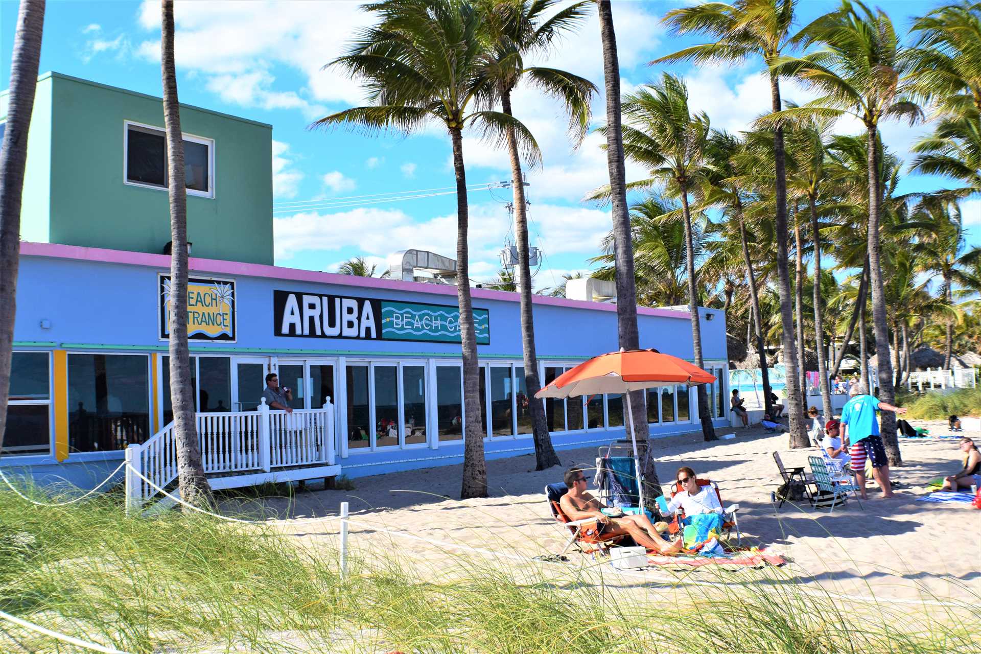 The world famous Aruba Cafe is right on the beach.
